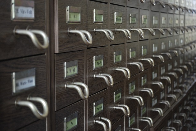 kancelářský archiv