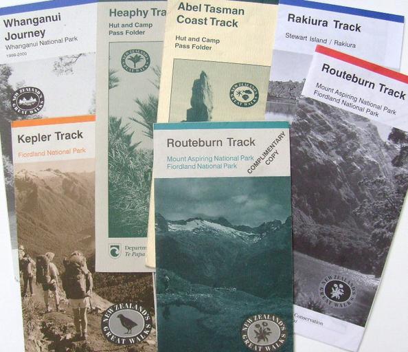 turistické prospekty